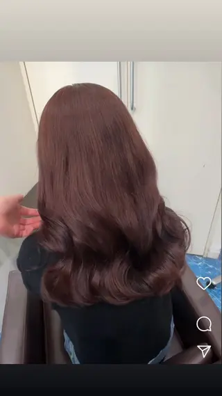 ロング 井上 彩加のヘアスタイル