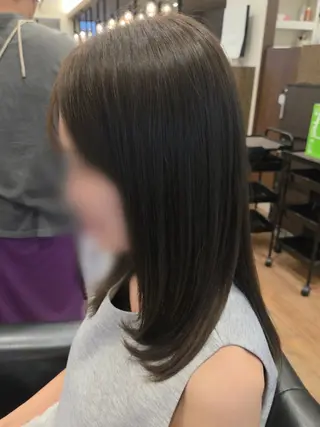 セミロング カラー 関口 友菜のヘアスタイル