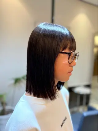 ミディアム 中西 リナのヘアスタイル