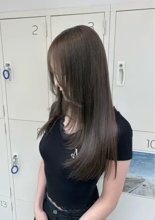 ロング カラー NATSUMI 🐻❄️🤍のヘアスタイル