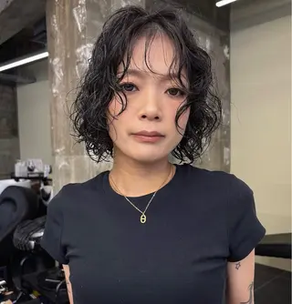 ミディアム カラー パーマ ヘアアレンジ メンズ キッズ デザインパーマ メンズカット 郁美のヘアスタイル