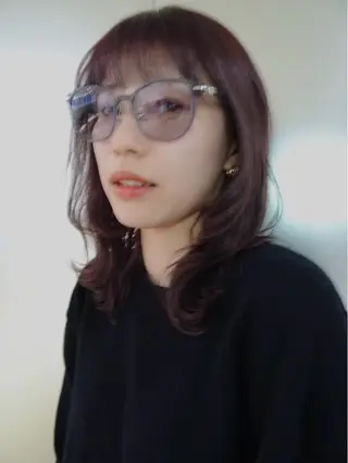 ミディアム カラー cana 札幌レイヤースタイルのヘアスタイル