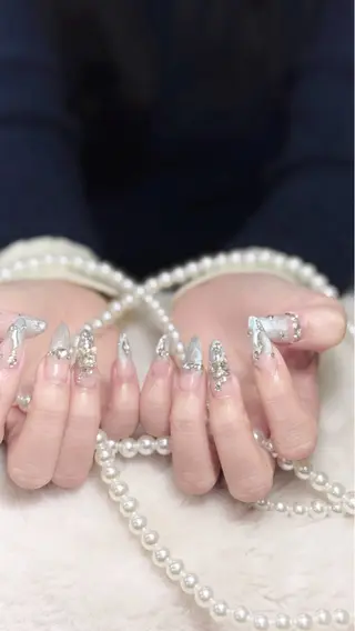 ネイル AURA NAIL🎀💅のネイルデザイン