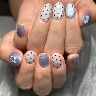 ネイル RuxuryNail ／RiAnnaのネイルデザイン