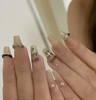 ネイル Queen‘s なんのネイルデザイン