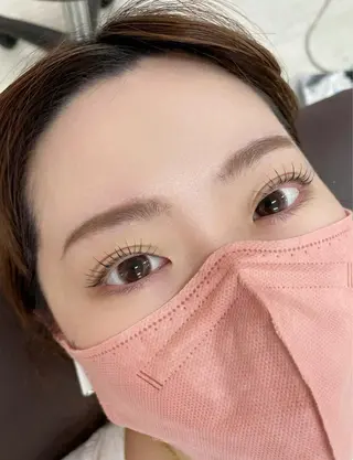 小松 由季の眉毛・アイブロウイメージ