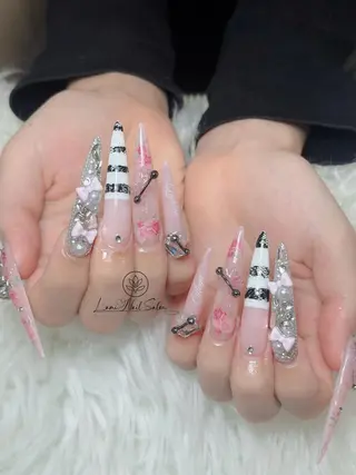 ネイル Lumi Shinokuboのネイルデザイン