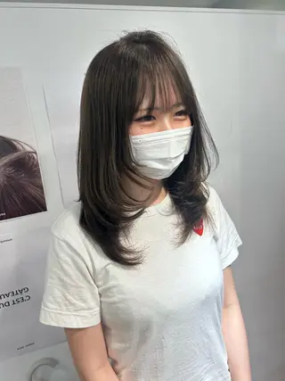 セミロング ボブ/レイヤー ナカミネアキナのヘアスタイル