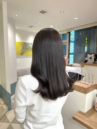 ロング カラー ヤスマルユイカ 髪質改善/透明カラーのヘアスタイル