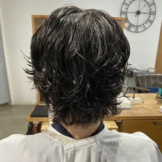 ショート パーマ メンズ 安岡美咲✂︎ 艶カラー/髪質改善のヘアスタイル