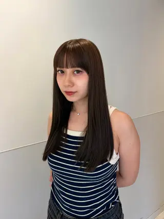 セミロング れん/梅田縮毛矯正 /透明感カラーのヘアスタイル