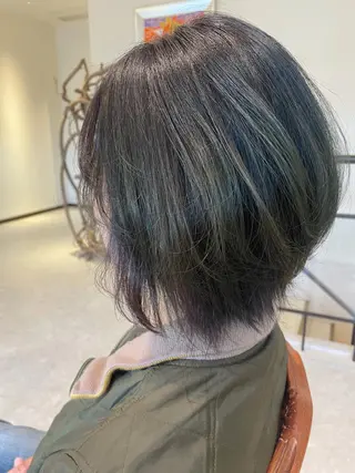 ショート カラー 田中 沙織のヘアスタイル