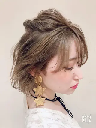 ショート ヘアアレンジ ウルフカット／吉村 桃子のヘアスタイル