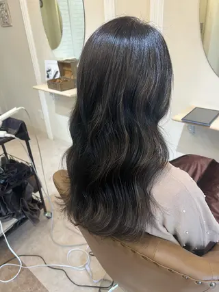 ロング ヘアケアソムリエ MIKUのヘアスタイル