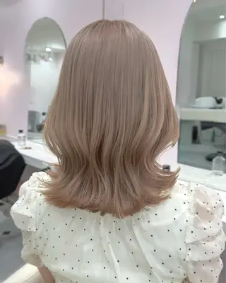ロング カラー ハイトーンカラー💞 くるみ🎀のヘアスタイル