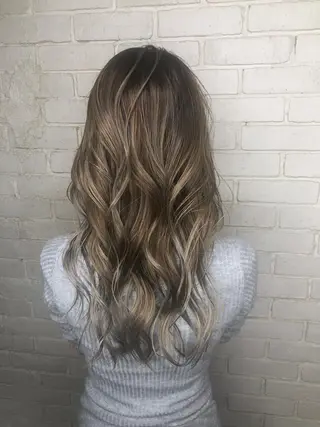 セミロング カラー welring hair salonのヘアスタイル