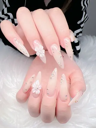 ネイル Lee Nails チップ長さだし専門店のネイルデザイン