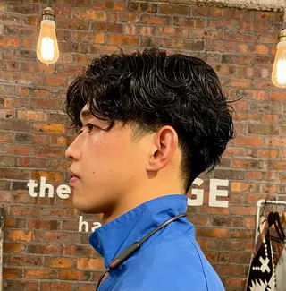 ショート パーマ メンズ the BRIDGE 大橋伊織のヘアスタイル