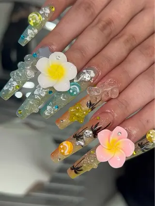 ネイル 持ち込み長さだし特化 NAO/心斎橋ネイルのネイルデザイン