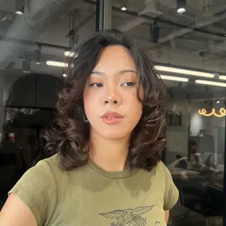 セミロング 🇺🇸海外レイヤー 副店長Tsubasaのヘアスタイル