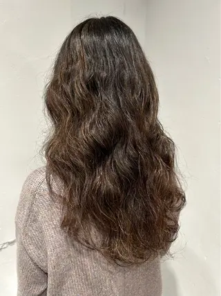 ロング パーマ 稲本麻衣 【韓国ヘア】のヘアスタイル
