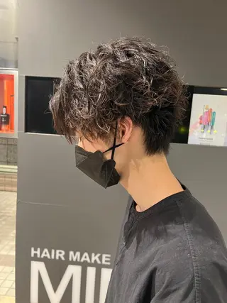 パーマ メンズ レイヤーカット 小飯田　武斗のヘアスタイル
