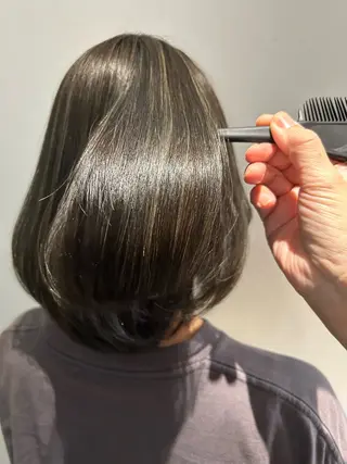 ミディアム カラー 本間 良のヘアスタイル