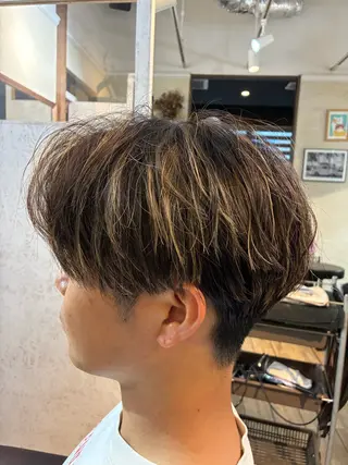 ショート メンズ 鈴木 英治のヘアスタイル