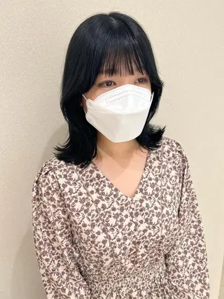 ミディアム 外国人対応 佐久間のヘアスタイル