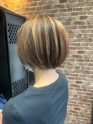 ミディアム カラー パーマ ヘアアレンジ メンズ キッズ ネイル マツエク・マツパ アイブロウ 久木原 ゆりのヘアスタイル