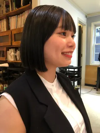 ショート カラー eri kinjoのヘアスタイル