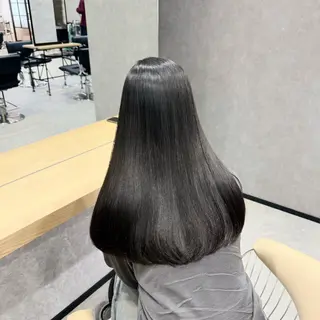 ロング すずきなつき 縮毛矯正🐰🌙のヘアスタイル