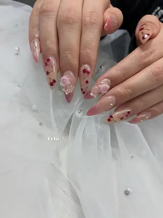 ネイル Feliz 楽しいネイルサロンのネイルデザイン