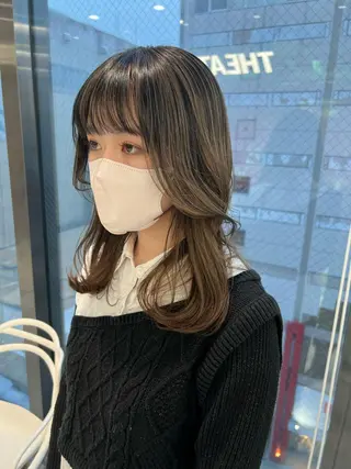 セミロング カラー パーマ ヘアアレンジ メンズ キッズ ネイル マツエク・マツパ アイブロウ KANAMI 🌏のヘアスタイル