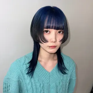 セミロング カラー Ren. 🦋デザインカラーのヘアスタイル