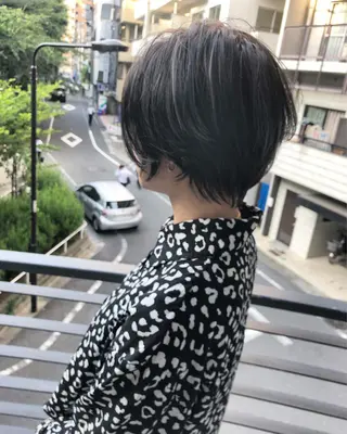 ショート Loob.TOKYO MIYA🌈のヘアスタイル