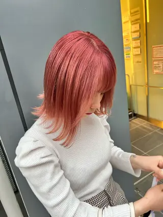 ミディアム カラー 顔まわりの神様✨ 透明感カラー藤嶋秀幸のヘアスタイル