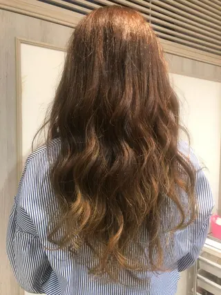 ロング カラー 似合う髪型見つけます AYAKAのヘアスタイル