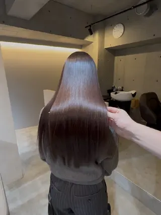 ロング 白田 晴香のヘアスタイル