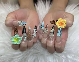 ネイル ANH NAIL ゴテゴテ専門店💎のネイルデザイン