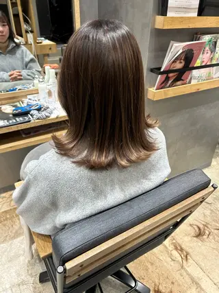 カラー 透明感カラー・艶髪 KIKOのヘアスタイル