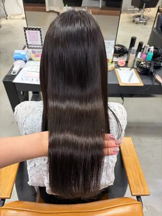 ロング かおり/似合わせ/ 透明感カラーのヘアスタイル