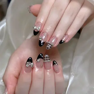 ネイル Maggie Nail🦩のネイルデザイン
