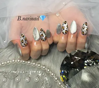 ネイル b.nari nailのネイルデザイン
