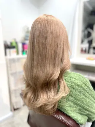 セミロング カラー 韓国ヘア🤍髪質改善 🇰🇷AKANEのヘアスタイル