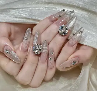 ネイル D-BEAUTY Nailsalonのネイルデザイン