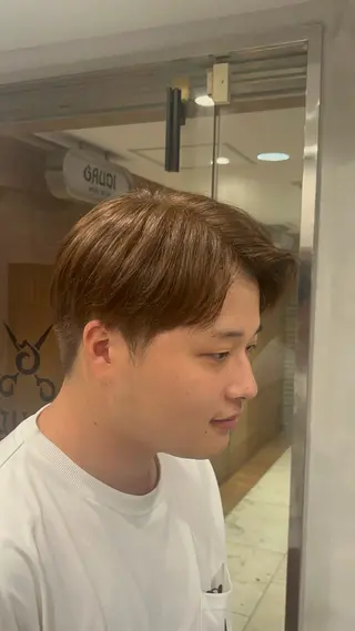 カラー メンズ 青木 星翔のヘアスタイル