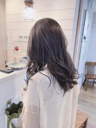 ロング カラー 🇰🇷レイヤー 💐Seinaのヘアスタイル