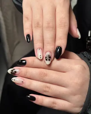 ネイル Minette nailrinrinのネイルデザイン