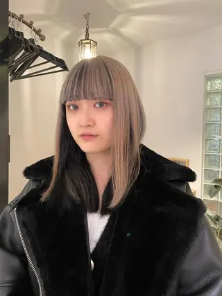 セミロング 透け感color/ SUのヘアスタイル
